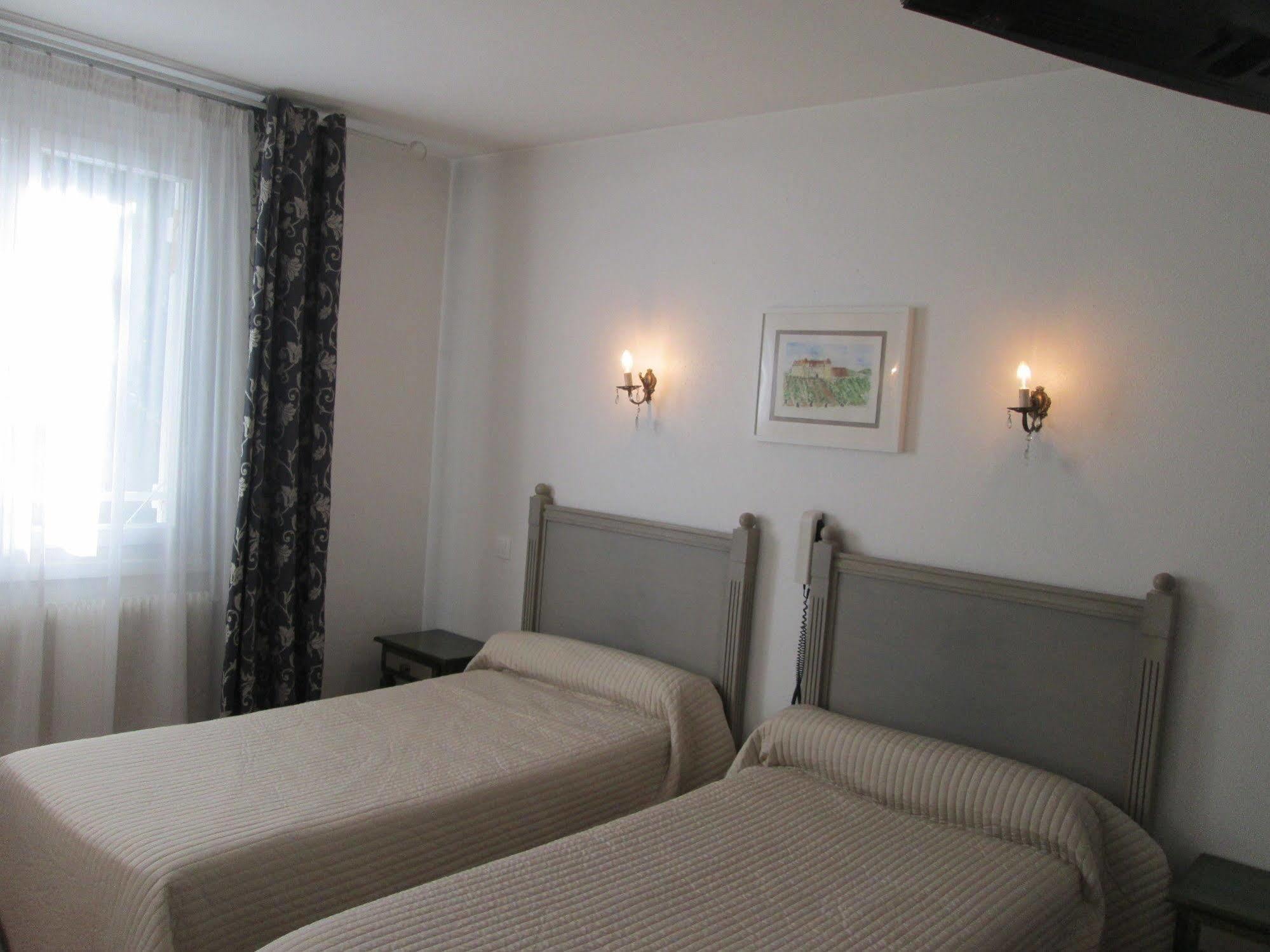 Hotel Victor Hugo Ντιζόν Εξωτερικό φωτογραφία